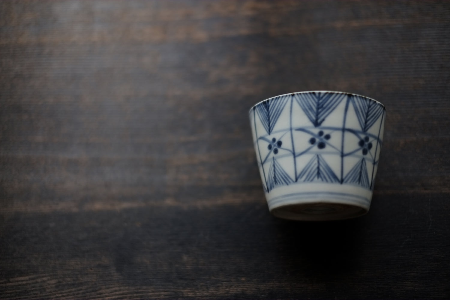 四弁花幾何文 蕎麦猪口 (江戸時代) – 逢季荘