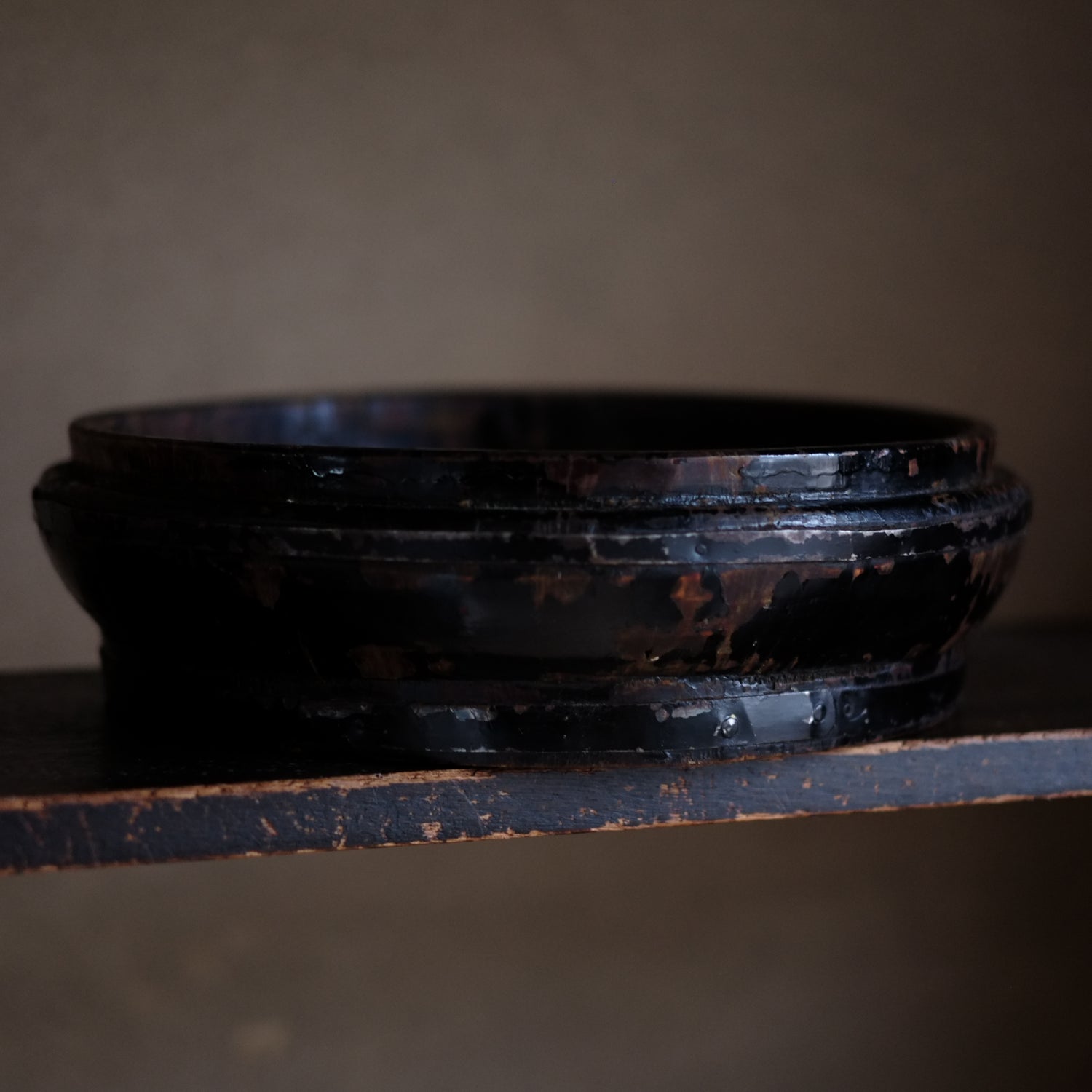 時代 黒漆 丸盆 桶 – 逢季荘