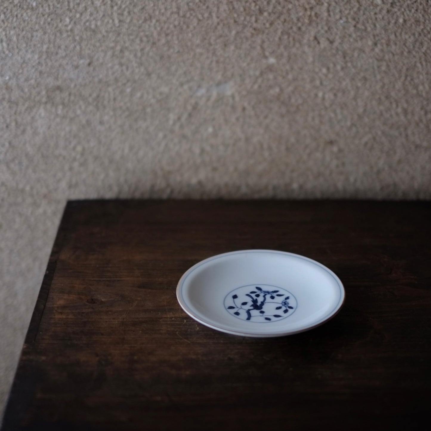 皿 2枚 染付 鳥 花 島 海 窯傷 明治 大正 その1