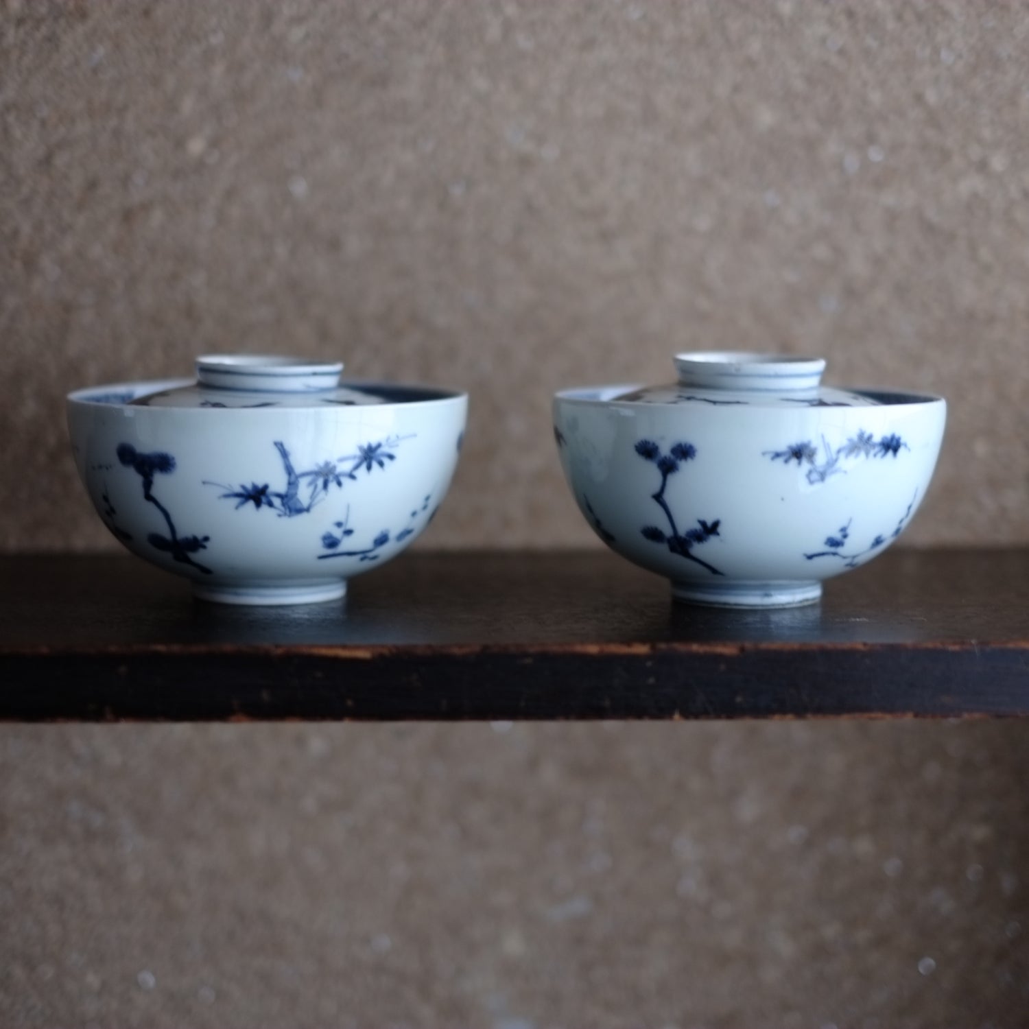 古伊万里 松竹梅文蓋付茶碗(江戸中期頃) – 逢季荘