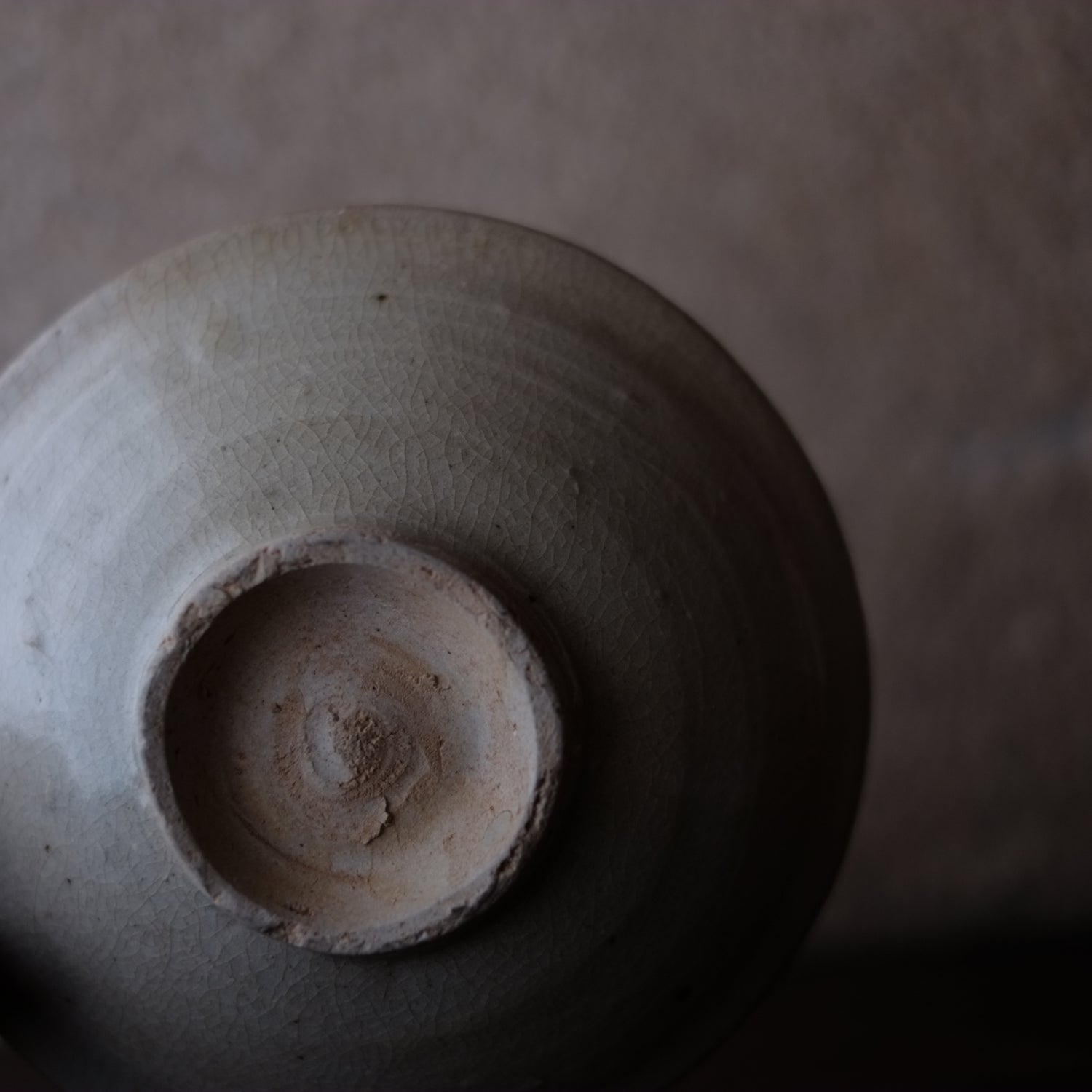 李朝 柔らか手 白磁平皿 （李朝初期） – 逢季荘