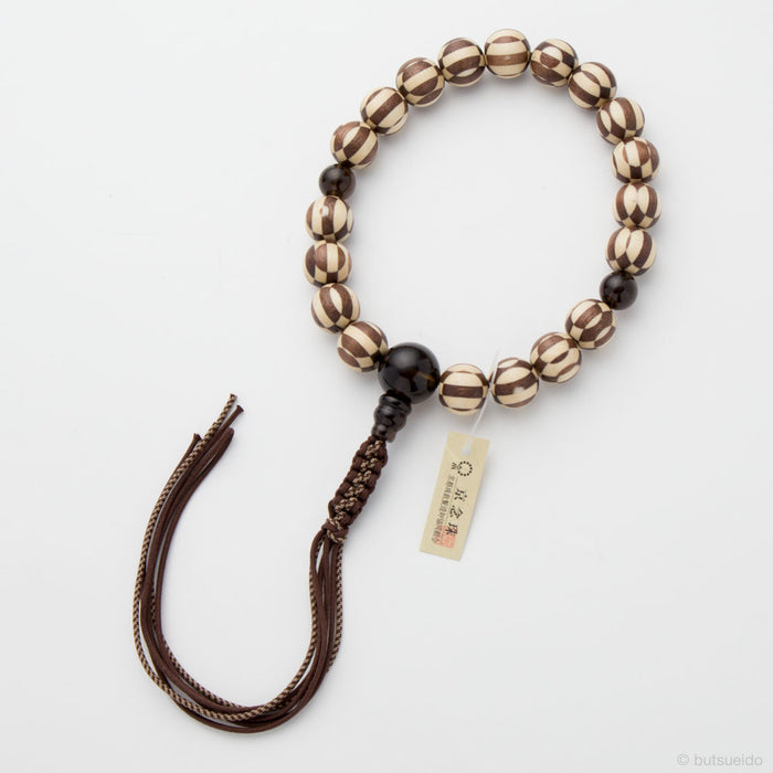 数珠・男性用 箱根寄木細工 クラフトビーズ（市松模様） 茶水晶入 正絹