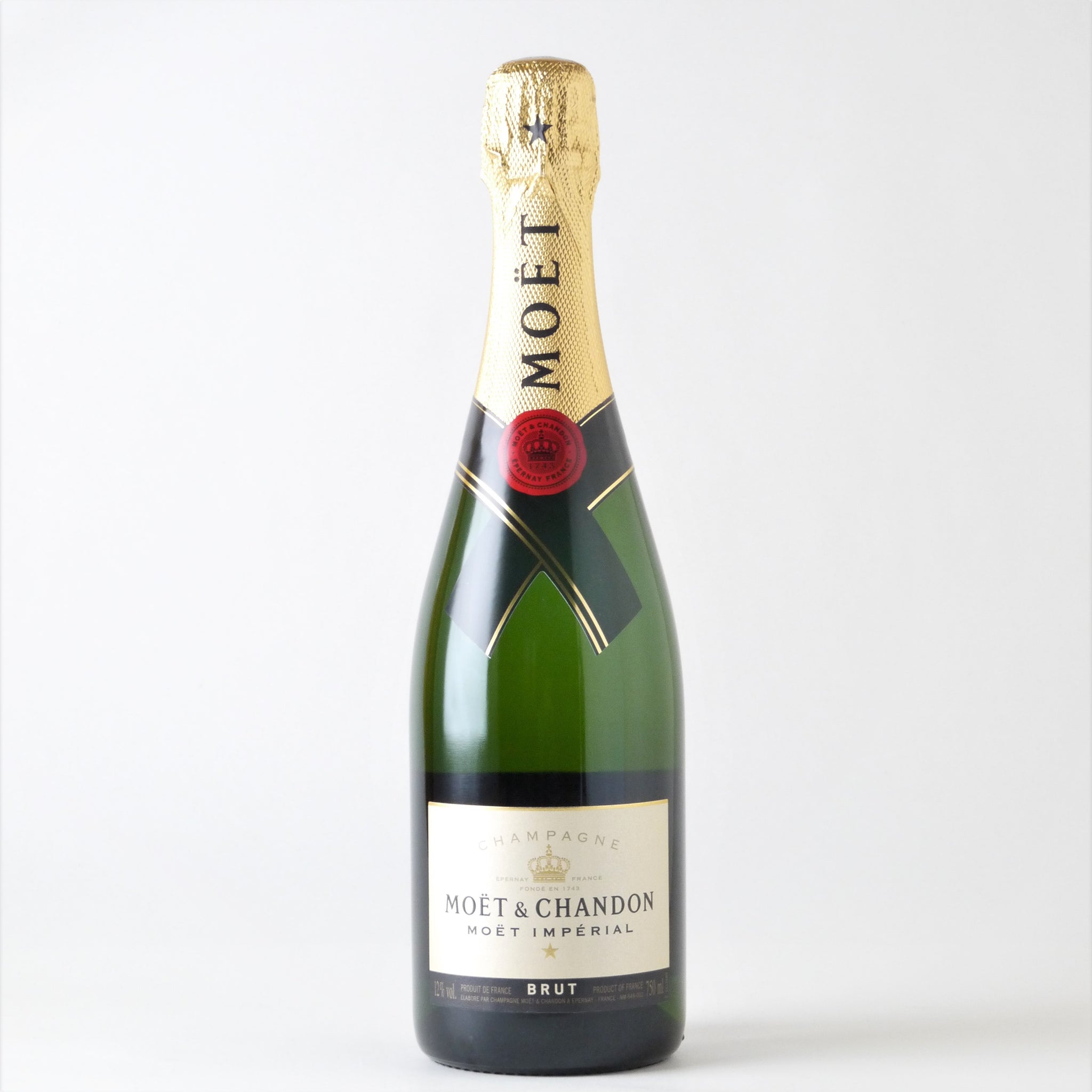 モエ・エ・シャンドン(MOËT&CHANDON)× アンブッシュ(AMBUSH)