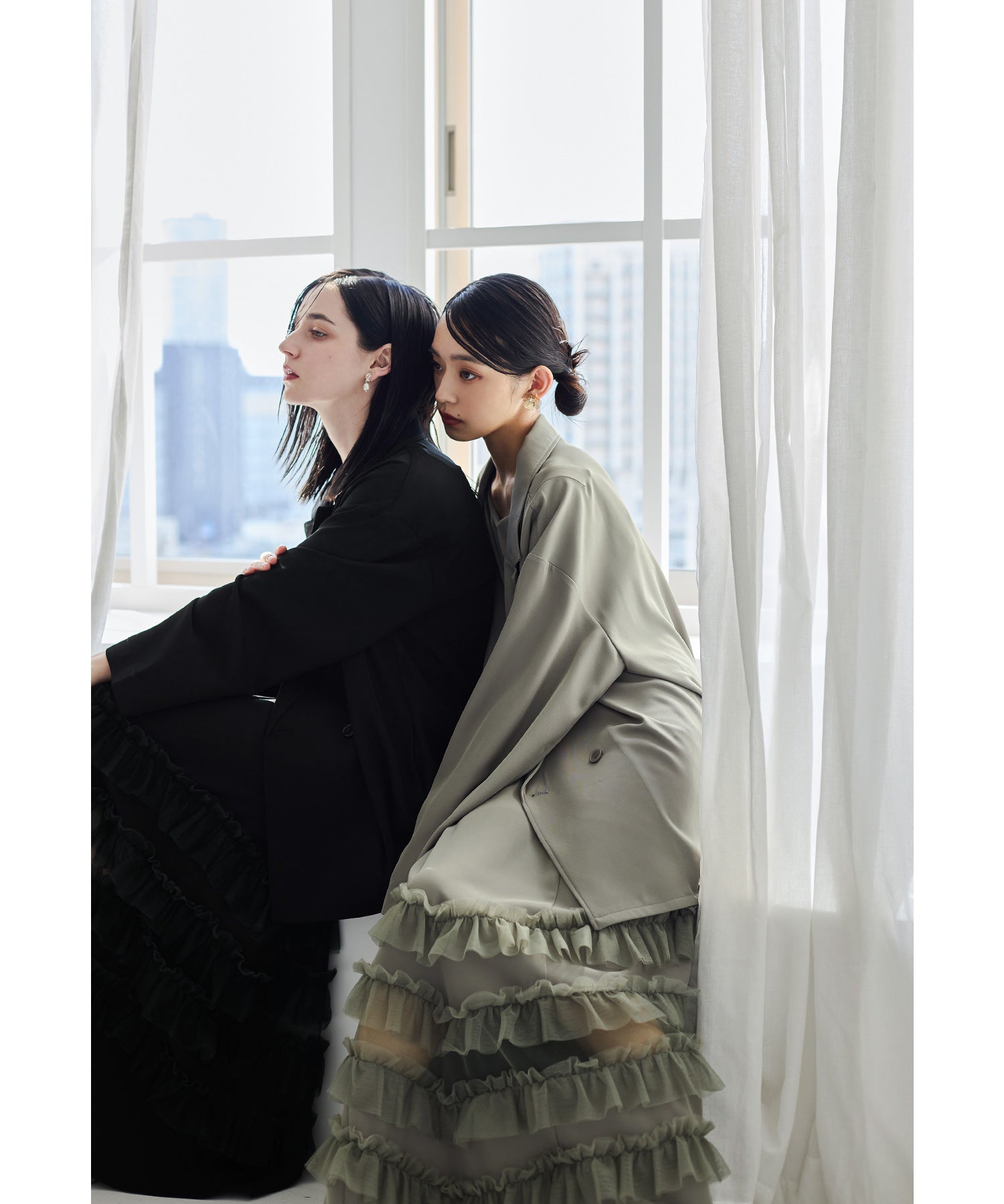 トランスペアレントヘムセットアップドレス 2点セット ジャケット