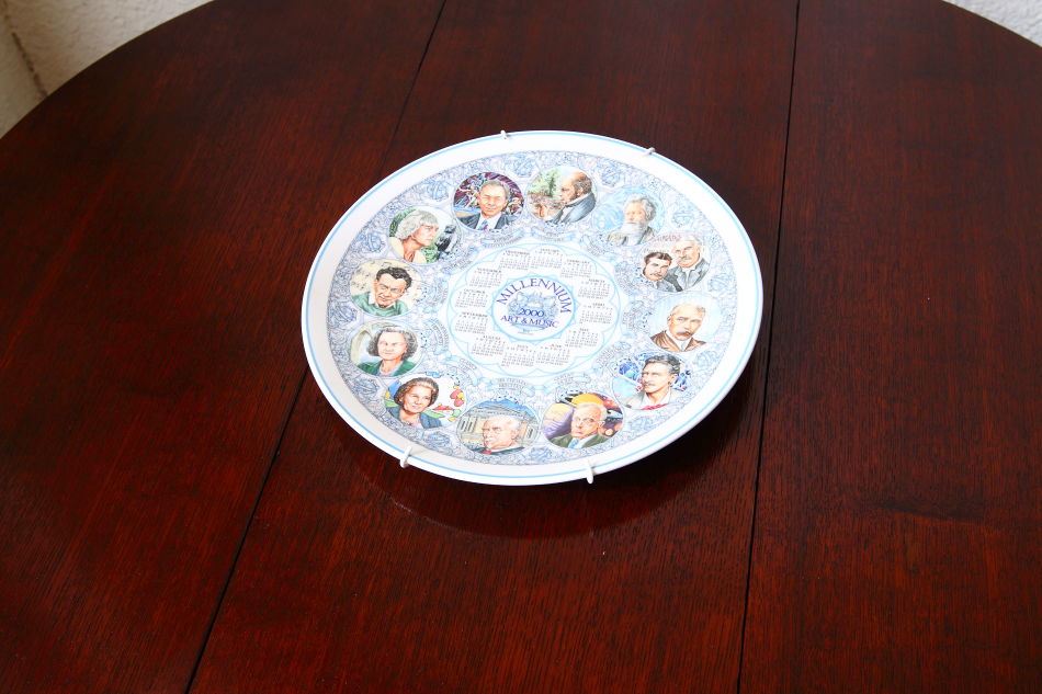 ウェッジウッドWEDGWOOD ミレニアム 2000 ART&MUSIC カレンダー
