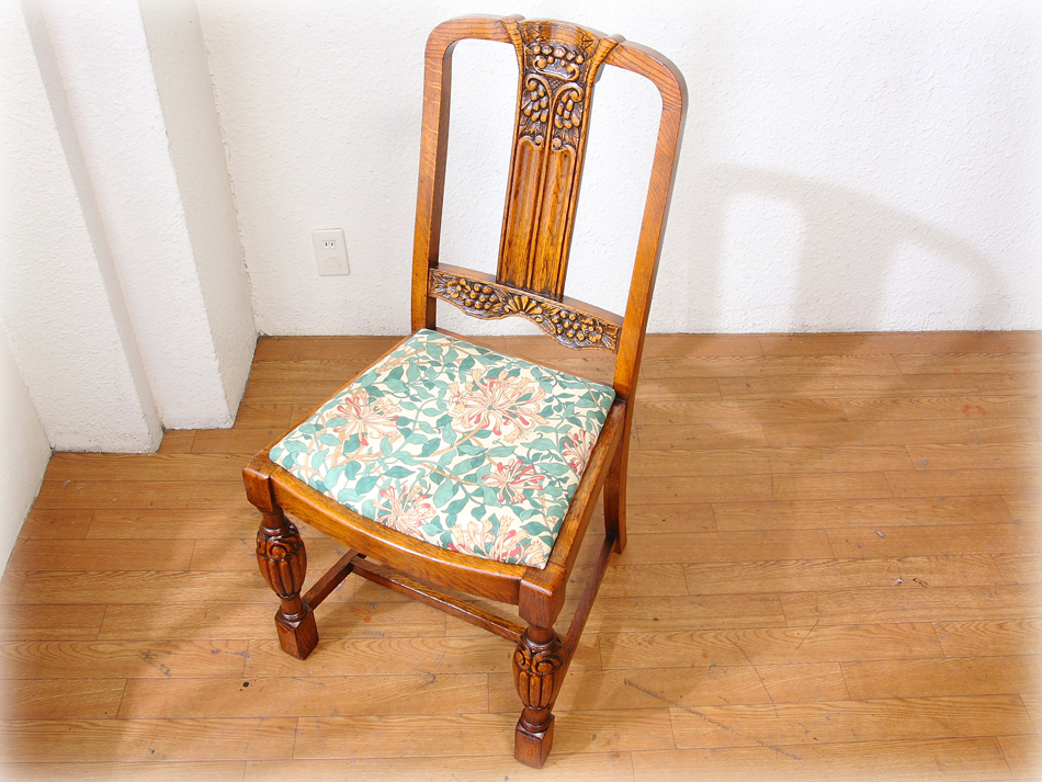 七仔panda 英国アンティーク 椅子 バルボス脚オーク材4脚 ジャンク品