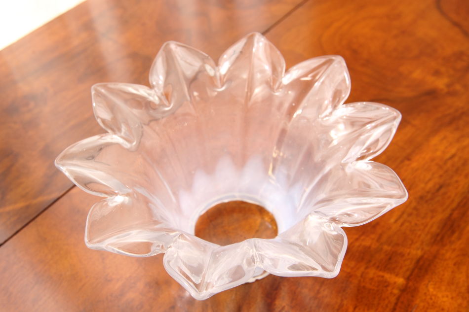 オパールセントガラス フラワーランプシェード｜アンティーク家具