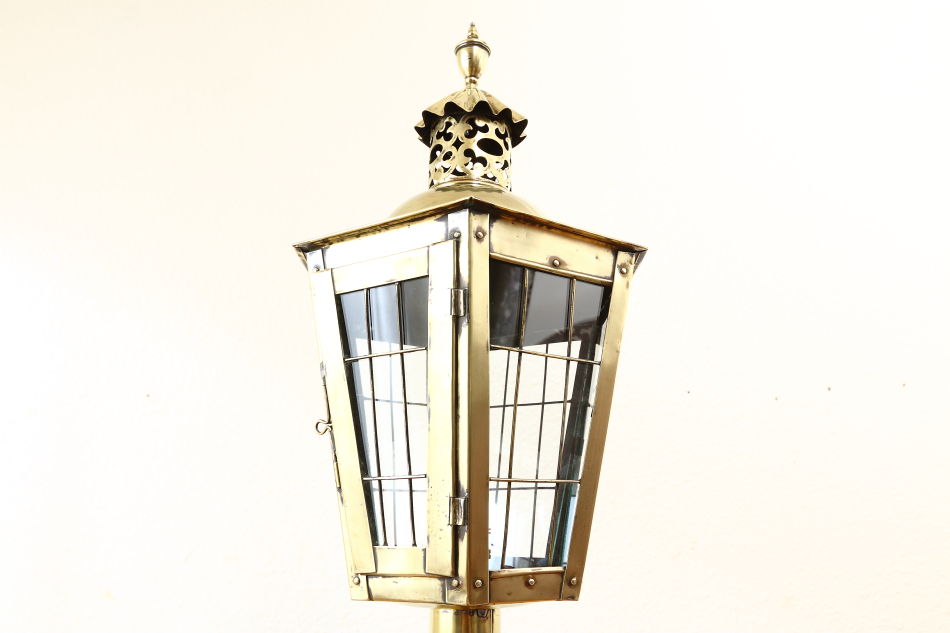 Street Gas Lampスタイル イングランドオーク ツイストフロアランプ