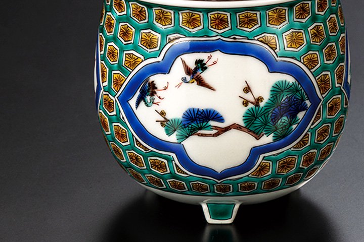 3.2号香炉・亀甲小紋松竹梅/中村重人 – Juttoku.