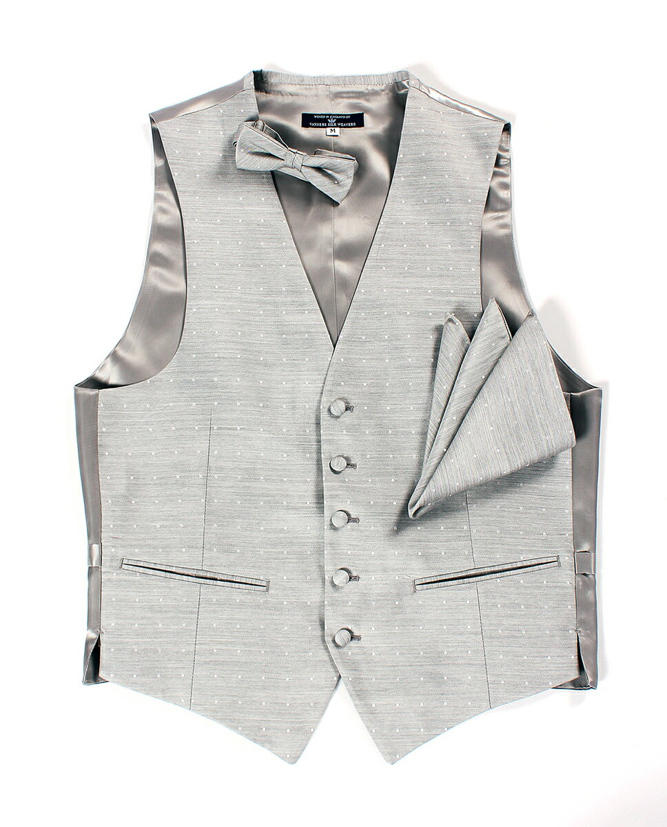 グレー スーツ ウィングカラー、蝶ネクタイ、ベスト付き グレー スーツ