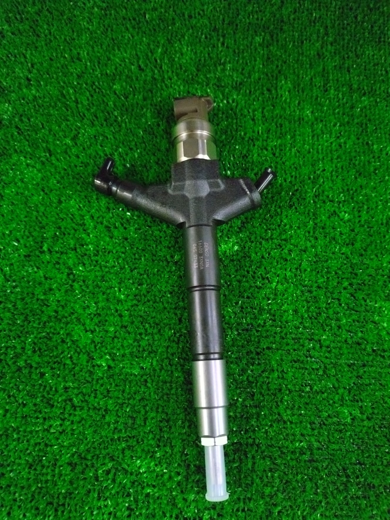 トヨタ ハイエース KDH201 インジェクター 23670-30440 保証付 トヨタ