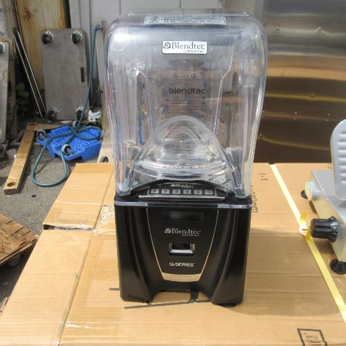 楽天市場】FMIスムージー専用ブレンダー CONNOISSEUR（コノシュア