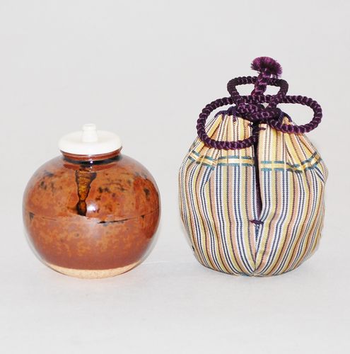 古瀬戸文琳茶入 共箱 仕覆 古瀬戸文琳茶入 共箱