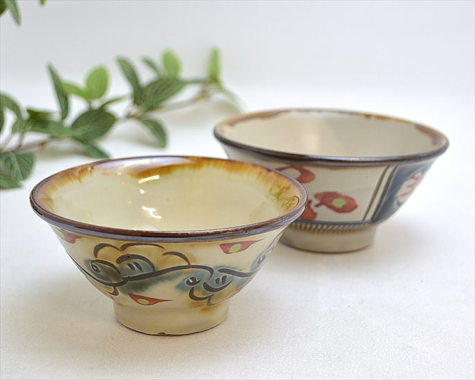 和雑貨 四季彩堂 オンラインショップ / やちむん 赤絵マカイ