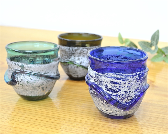 琉球ガラス 現代の名工 稲嶺盛吉 四角 向付 小鉢 泡ガラス 琉球ガラス