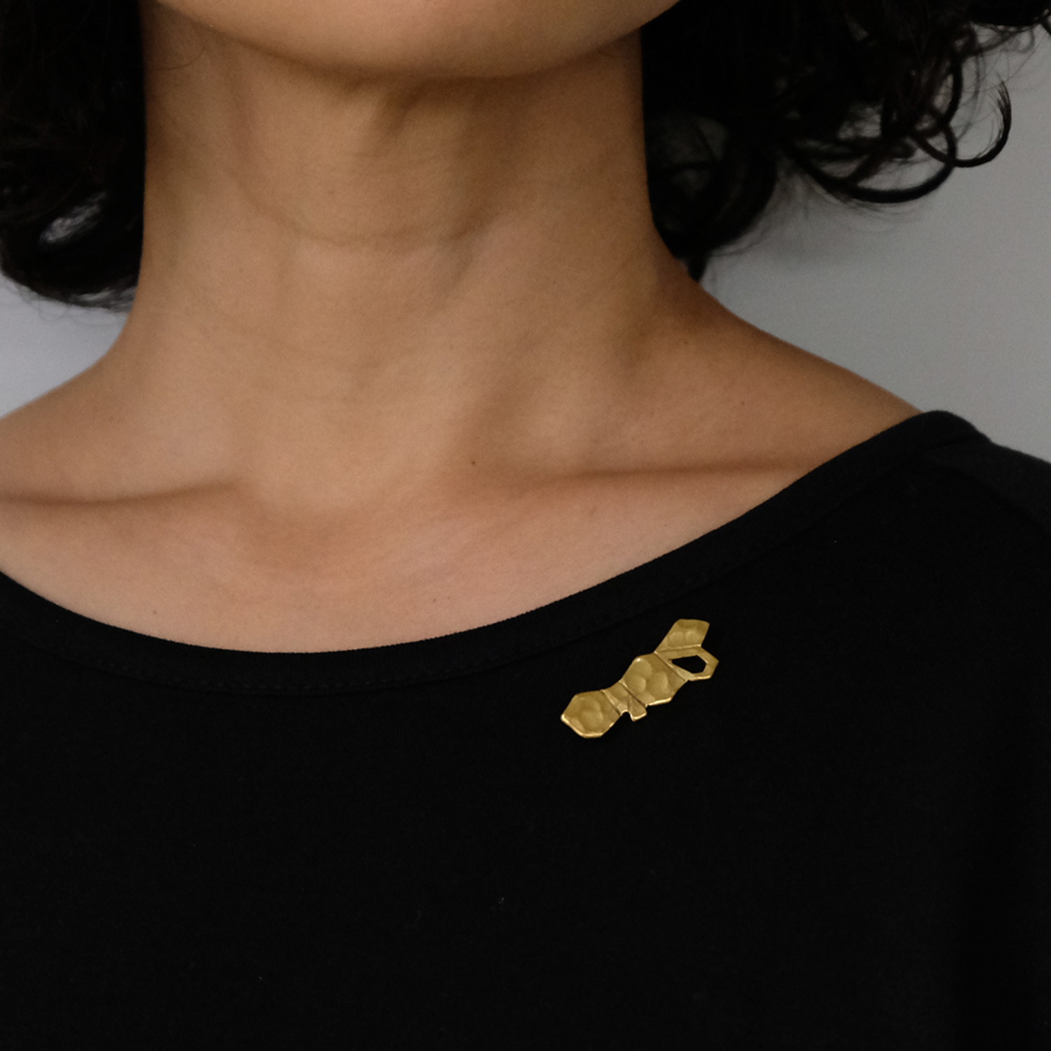 タマスの帯留ブローチ ギンガムリボン