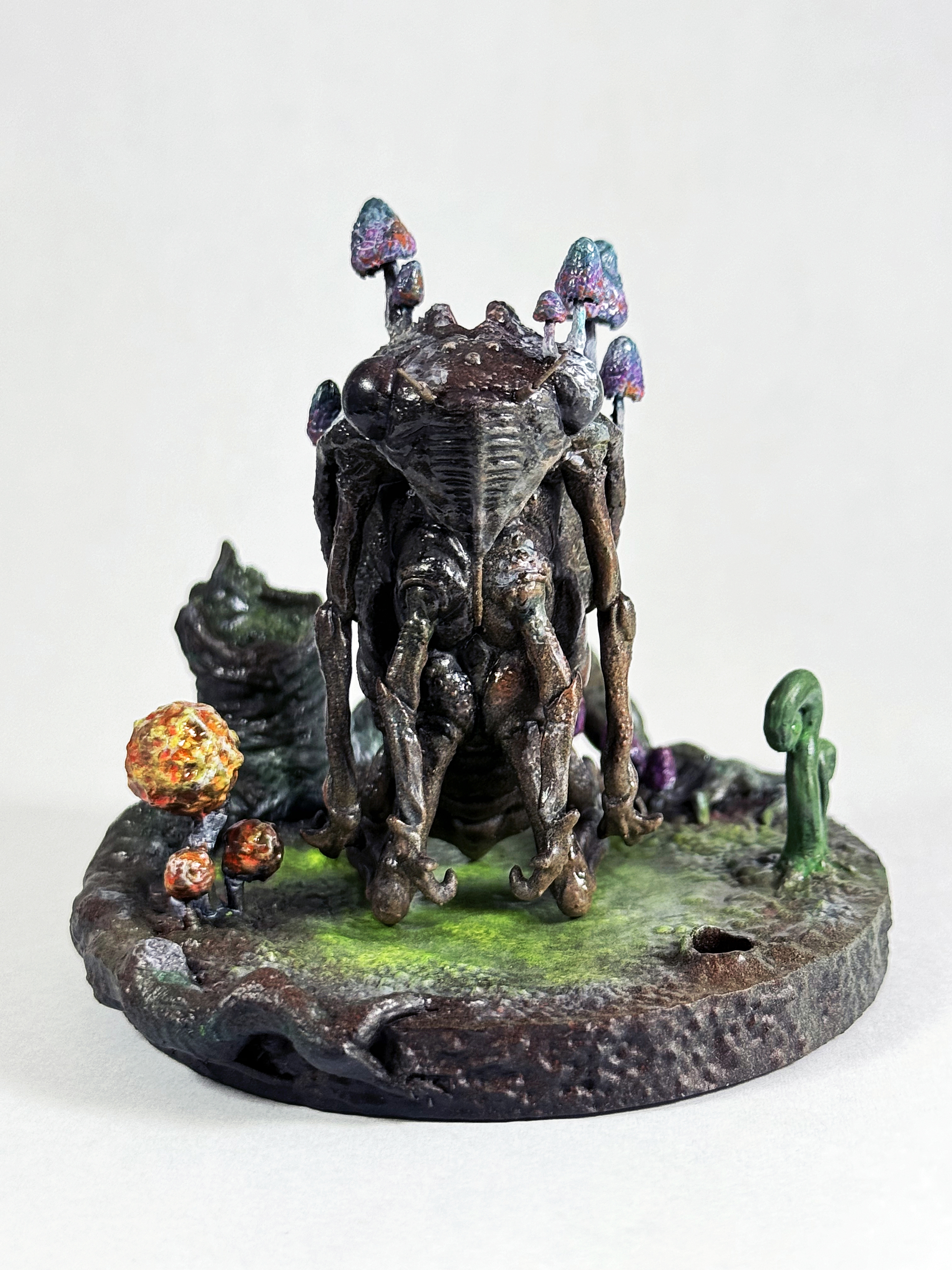 Sipka Online Shop / Chantaku【蝉さん 冬虫夏草（塗装済み）】