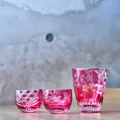 江戸切子 富士桜に籠目紋 酒器三点揃 金赤 ｜江戸切子グラスなら