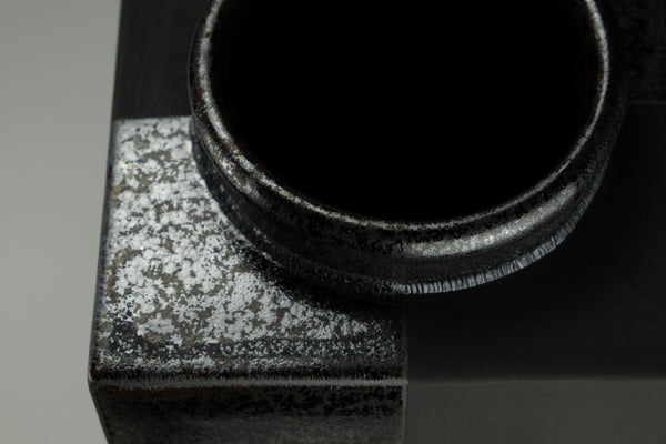 佳窯作 黒結晶焼酎サーバー – 常滑焼 Official Online Store