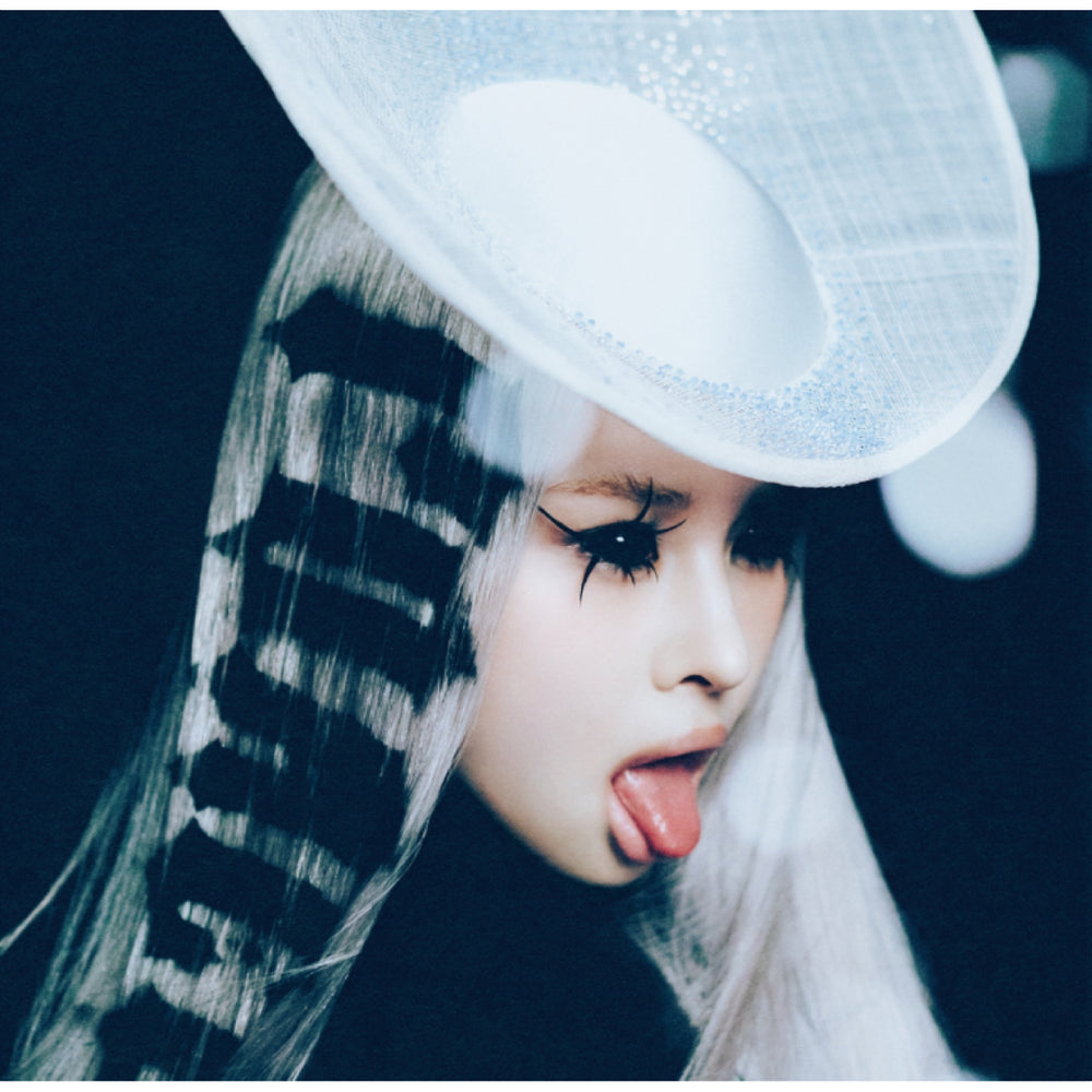 XG WORLD TOUR: THE CORE LIMITED UNIT TRADING CARD BONUS】【CD