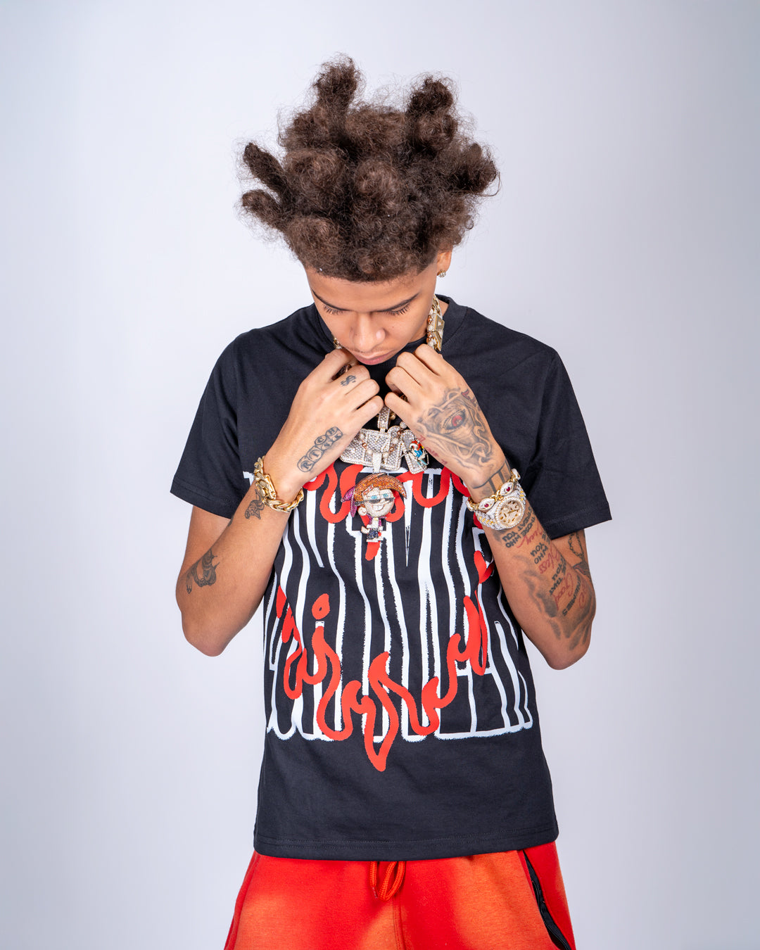 Luh Tyler Mary Jane Tee (Black) – 2 Turntt Ent