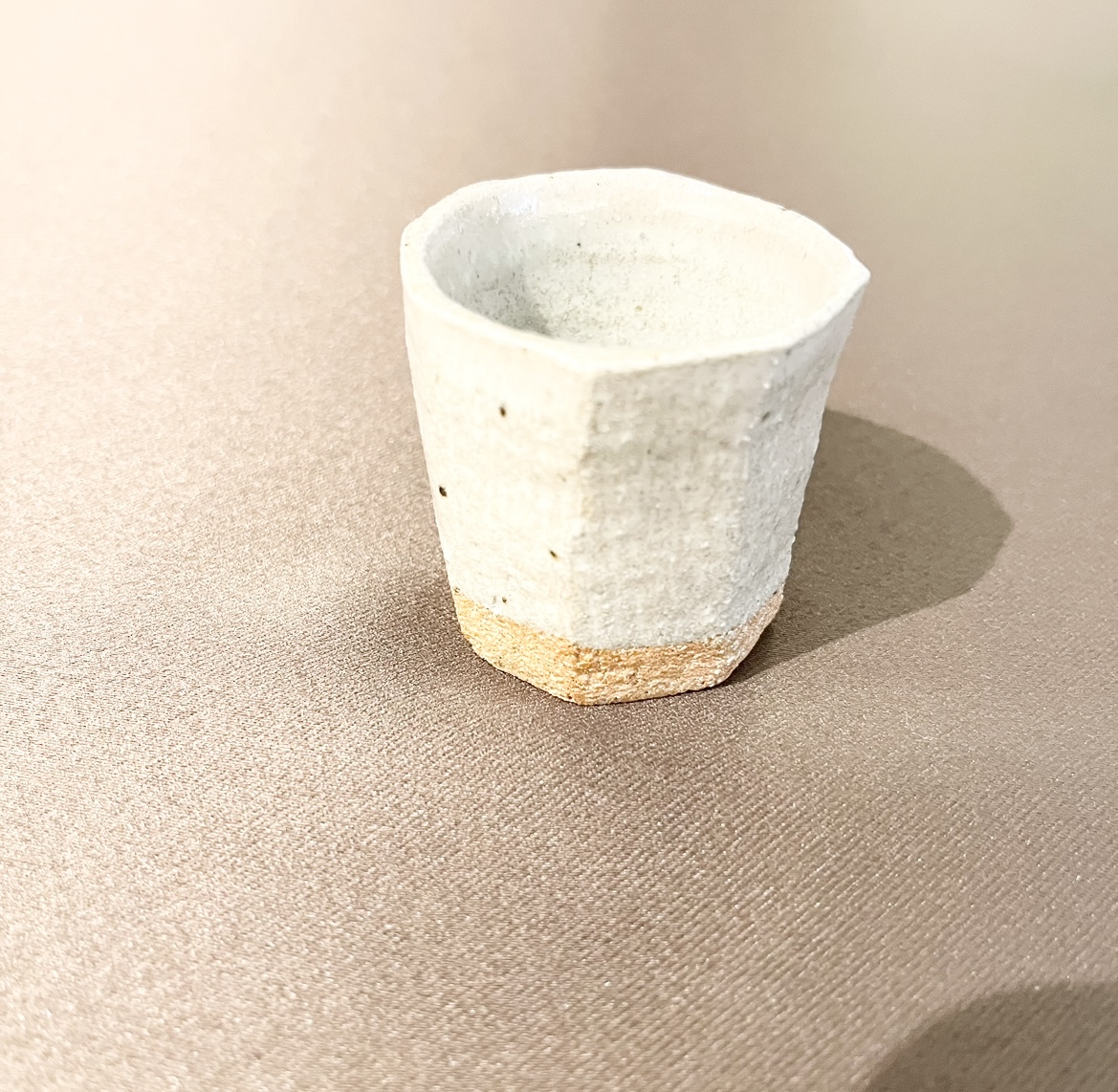 西岡良弘 唐津粉吹徳利 西岡良弘 唐津粉吹徳利 西岡 良弘 作品