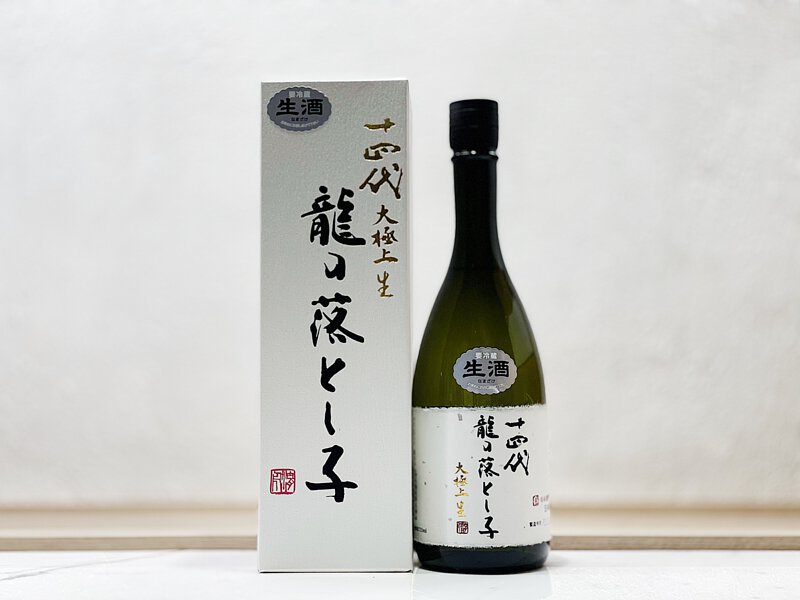 十四代 大極上生 龍の落とし子720ml