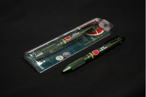 文具 :: ​​ジェットストリーム​4&1零戦メタル