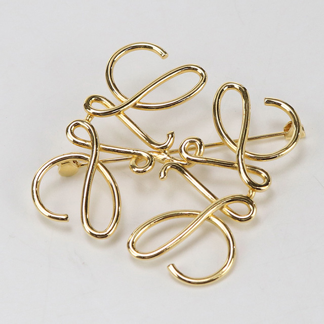 LOEWE（ロエベ） 中古 ブローチ レディース ブランド アナグラム