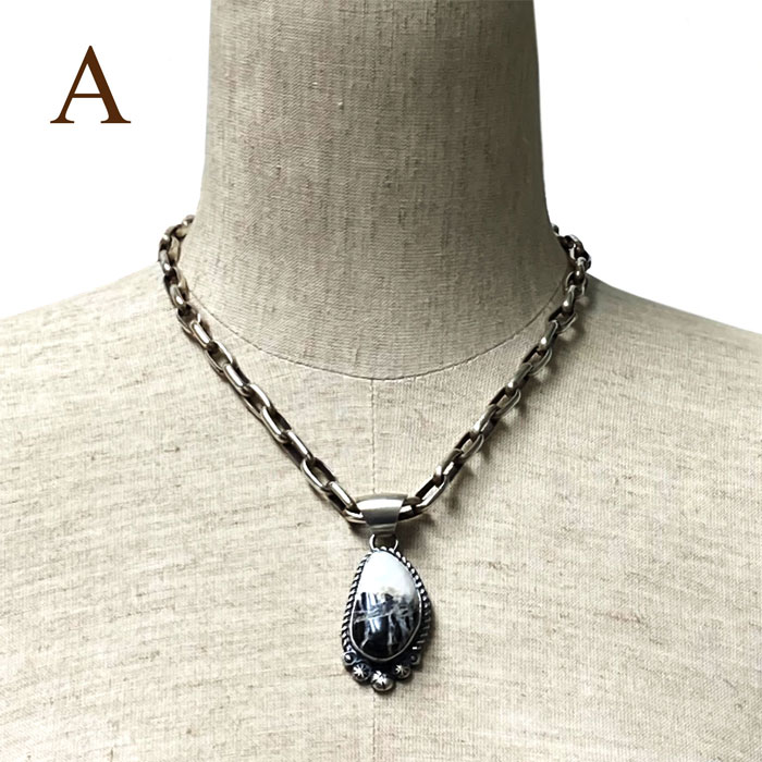 インディアンジュエリー ナバホ ホワイトバッファロー ペンダント