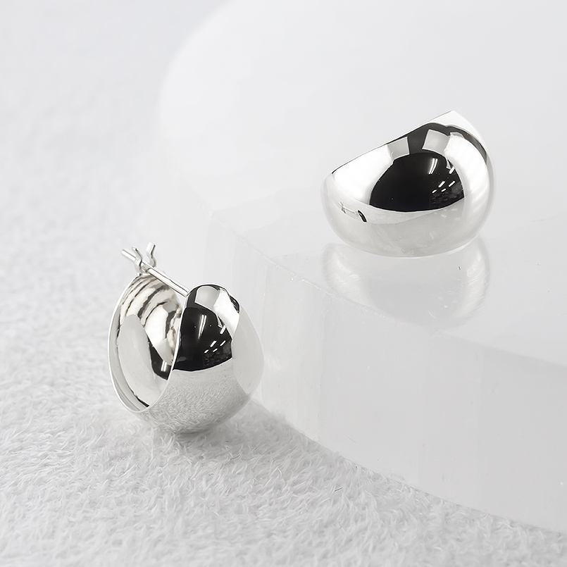 ジュエリー工房アトラス プラチナ フープピアス pt900 月甲 ピアス