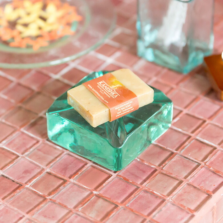 ウランガラス スワン キャンディディッシュ ウランガラス スワン