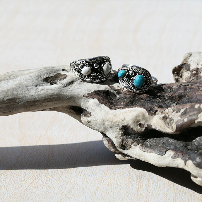 Binich（ビニッチ） インディアンジュエリー ターコイズリング メンズ