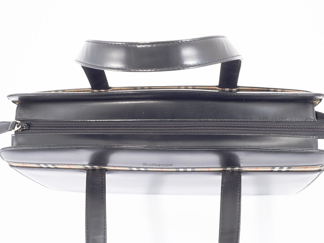 BURBERRY（バーバリー） ハンドバッグ ビジネスバッグ レザー ブラック