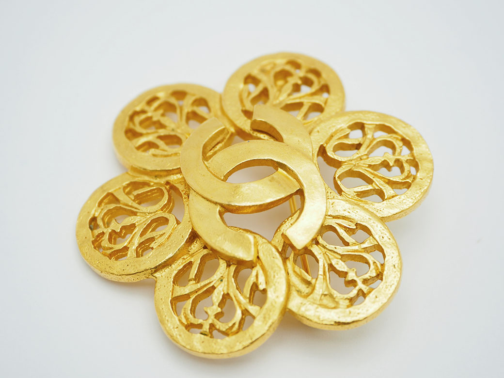 CHANEL（シャネル） ヴィンテージ フラワー ココ ブローチ ゴールド