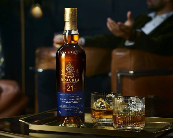 ロイヤル・ブラックラ ウイスキー ロイヤル ブラックラ 21年 46度 正規