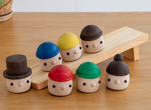 2/11はポイント10倍／ 木のおもちゃ 日本製 こまむぐ Qセット(どんぐり