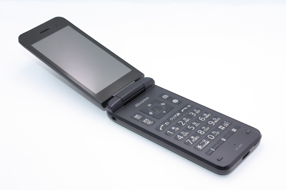 DIGNO ケータイ KY-42C ブラック docomo版SIMフリー Bランク