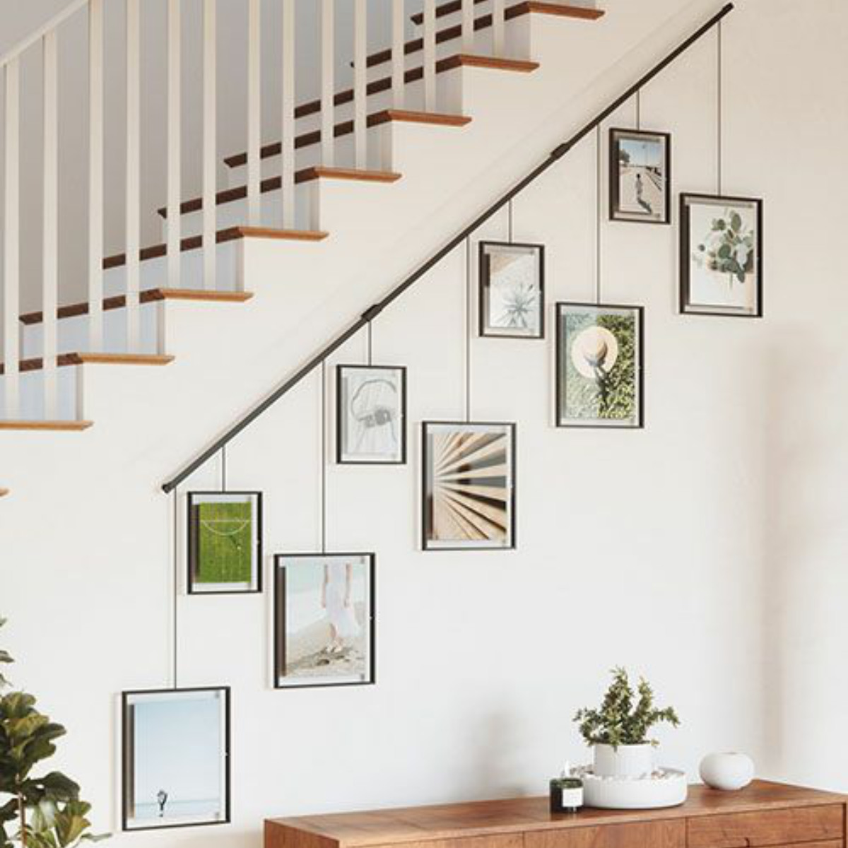 Umbra（アンブラ） フォトフレーム イグジビット 六切 2L判 壁掛け