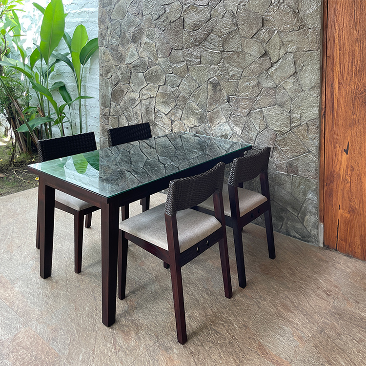 アジアン家具 円形木製テーブル 彫刻花模様 値下げしました アジアン