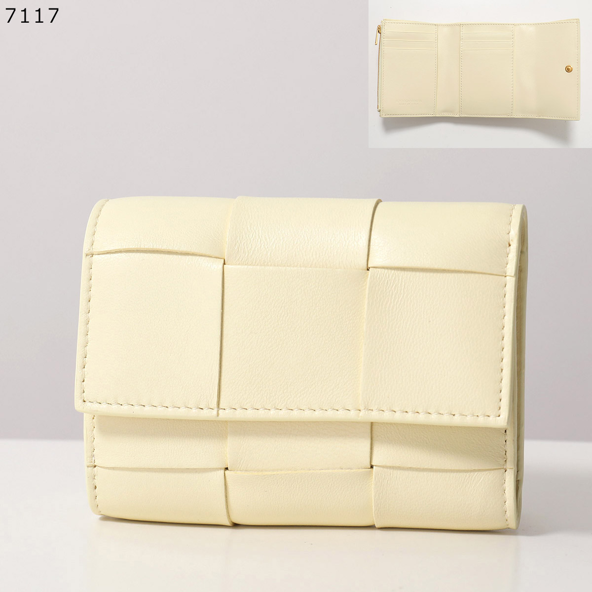 BOTTEGA VENETA（ボッテガ・ヴェネタ） 三つ折り財布 CASSETTE