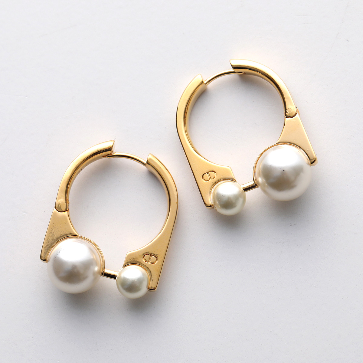 Christian Dior（クリスチャン・ディオール） Dior ディオール ピアス