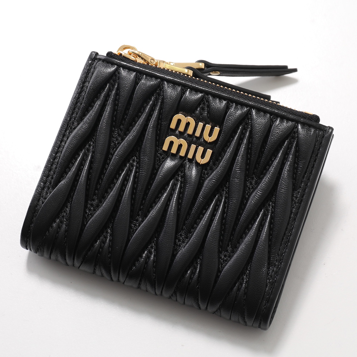 miu miu（ミュウミュウ） 二つ折り財布 MATELASSE マテラッセ 5ML024