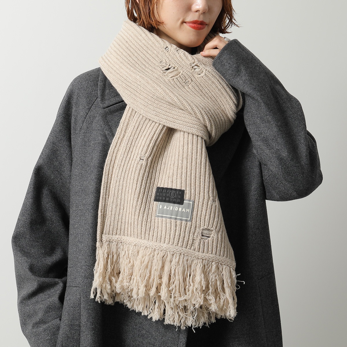 MM6 エムエムシックス メゾンマルジェラ マフラー S52TE0056 M13138