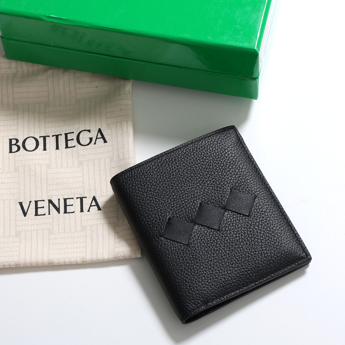 BOTTEGA VENETA（ボッテガ・ヴェネタ） 二つ折り財布 Tre トレ 817736