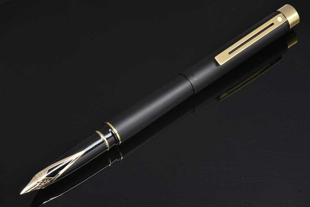 SHEAFFER（シェーファー） 万年筆 タルガ 1003 14金ペン先