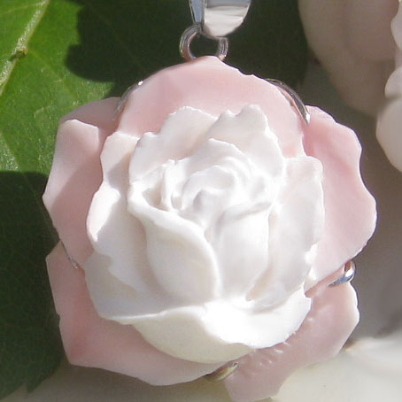 優しいピンク色の コンクシェル カメオ 専門店 千年ジュエリー Yahoo