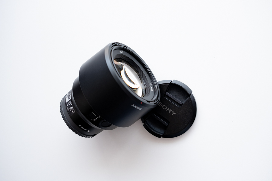 ポートレート撮影におすすめの単焦点レンズ「 SONY FE 85mm F1.8