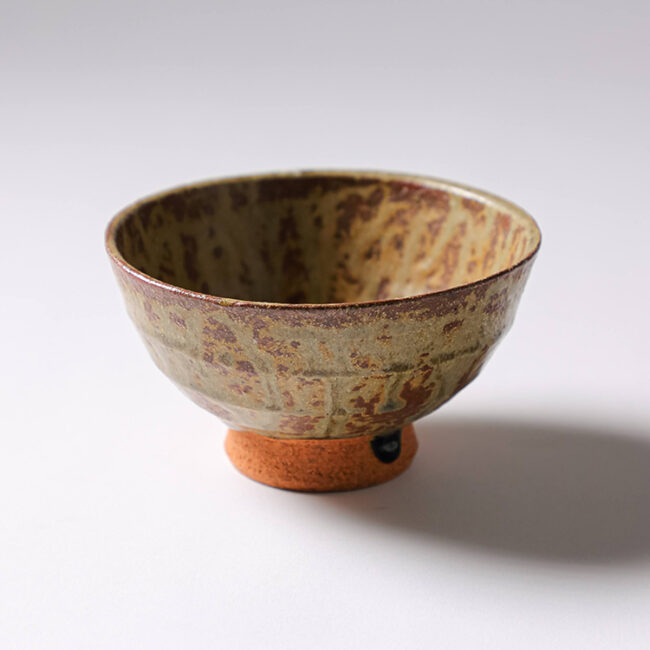 灰釉抹茶茶碗（三代目 參代秋果作） | 【公式】賤機焼窯元秋果陶房