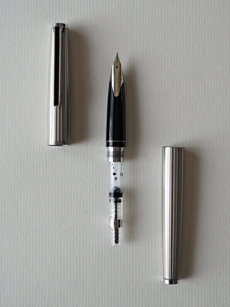 細字でも文字に抑揚がつけられる万年筆【パイロット 初代カスタム